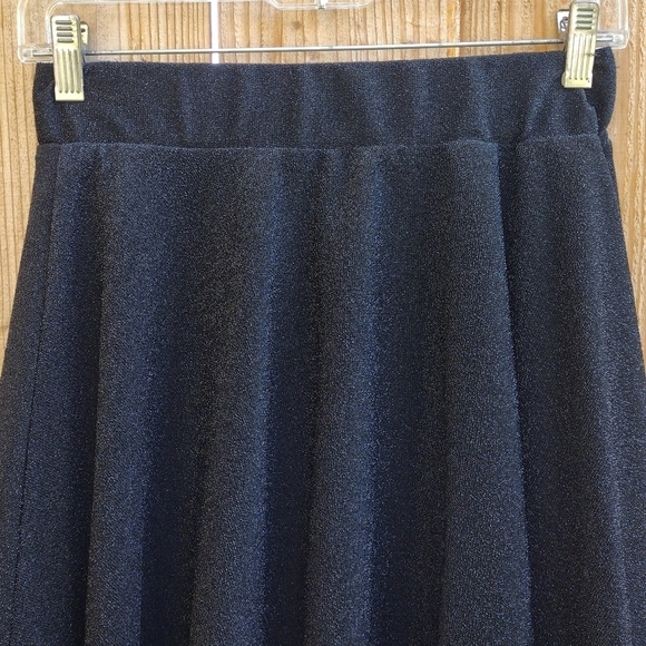 Shein - Glitter Skater Mini Skirt - Picture 4 of 8